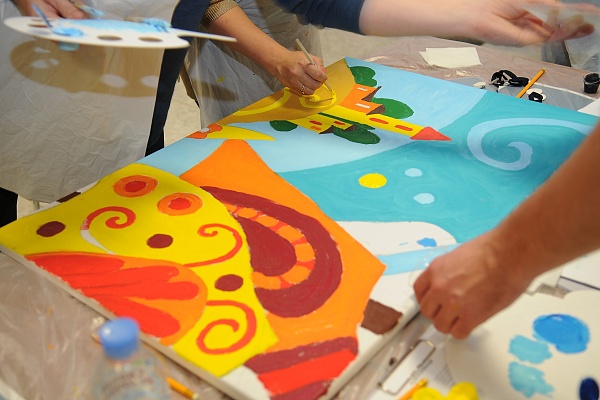 Художественные практики - корпоративная картина маслом