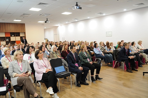 Конференция "ФСБУ 9/2025 "Доходы": нововведения и преемственность"